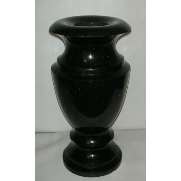 Гранитная ритуальная ваза из Габбро