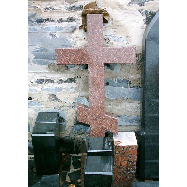 Гранитный крест из Токовского гранита 